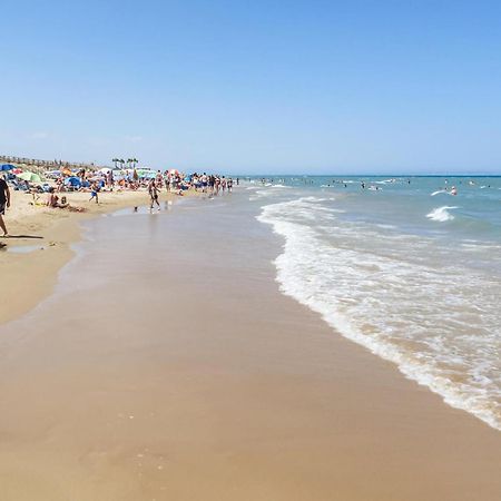 Amazing Apartment In Torrevieja With Wifi Екстер'єр фото